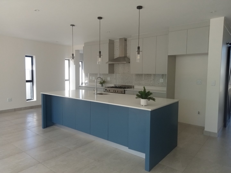 To Let 3 Bedroom Property for Rent in Le Grand Golf Estate Western Cape